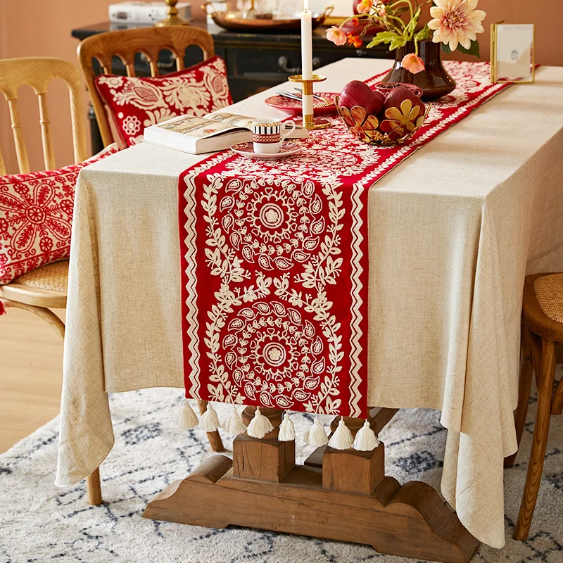 Spring Returns Red Table Runner High-End Luxury Wedding New Year Goods Embroidery Strip Ins Tassel Cover Cloth Custom Design
Spring Returns Red Table Runner High-End Luxury Wedding New Year Goods Embroidery Strip Ins Tassel Cover Cloth Custom Design