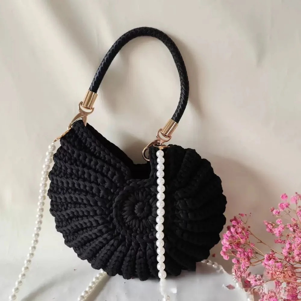 Sweet Korean Style Conch Knitted Bag Shell Woven Knitted Shoulder Bag Braided Solid Color Beach Bag Daily
Sweet Korean Style Conch Knitted Bag Shell Woven Knitted Shoulder Bag Braided Solid Color Beach Bag Daily