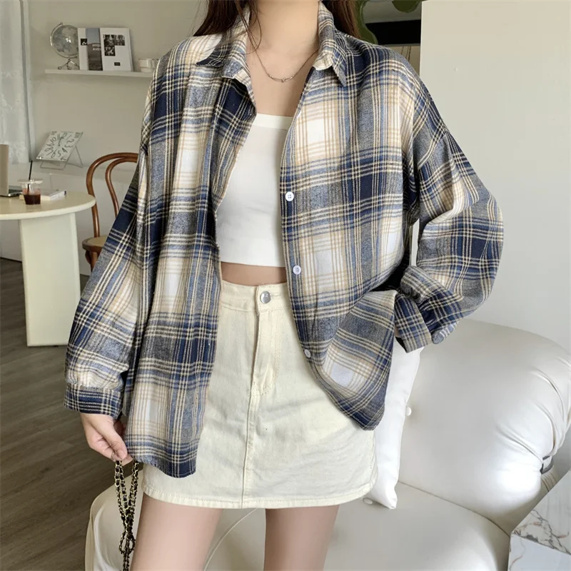 Клетчатая рубашка, женский осенний топ с длинными рукавами, женская винтажная модная однобортная блузка, женские свободные рубашки в клетку в консервативном стиле
Клетчатая рубашка, женский осенний топ с длинными рукавами, женская винтажная модная однобортная блузка, женские свободные рубашки в клетку в консервативном стиле