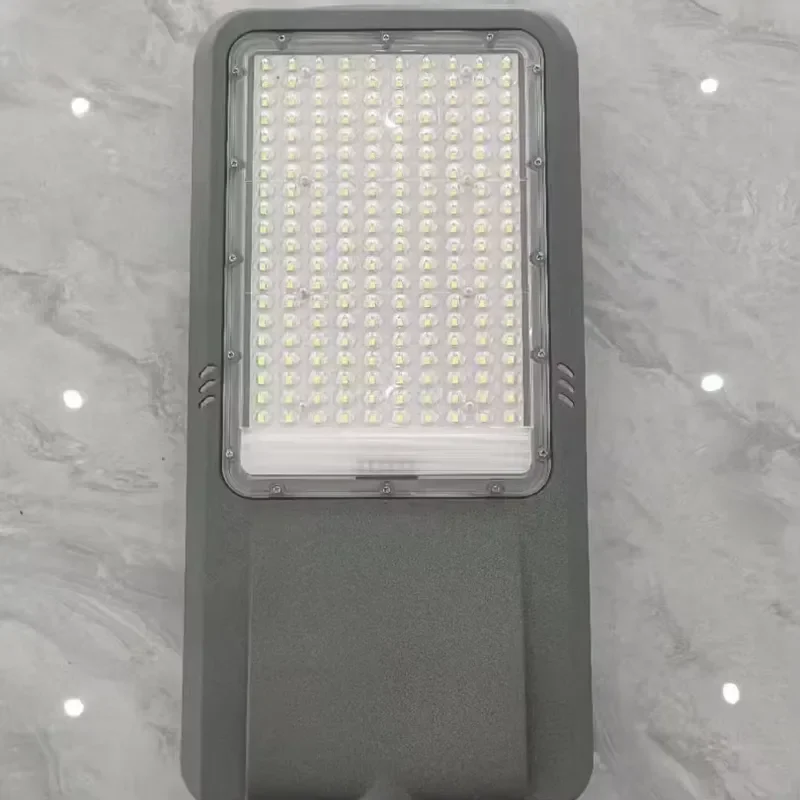 Semi-Split Solar Street Light High Brightness IP66 Waterproof for Road
Semi-Split Solar Street Light High Brightness IP66 Waterproof for Road