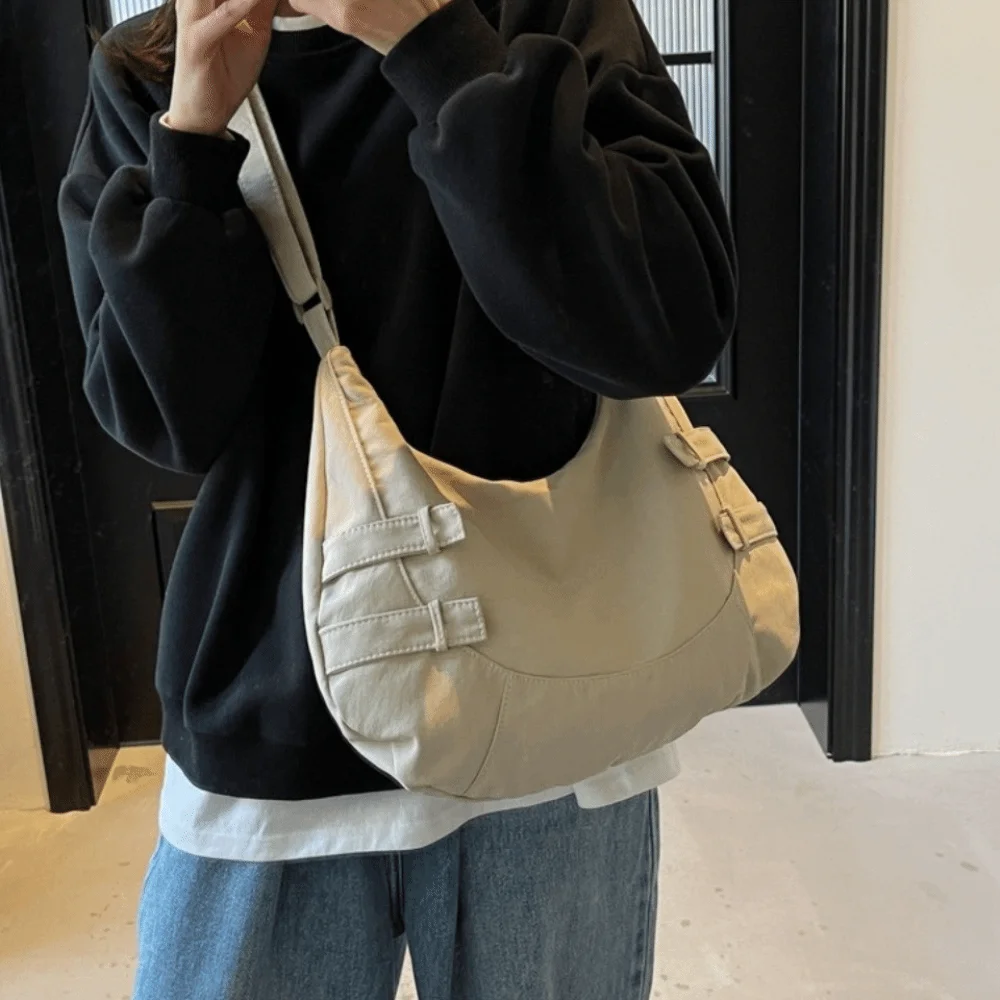 Trendy Solid Color Leight Weight Tote Bag Large Capacity Versatile Massenger Bags Vintage Dumpling Satchel Bags Handbag
Trendy Solid Color Leight Weight Tote Bag Large Capacity Versatile Massenger Bags Vintage Dumpling Satchel Bags Handbag