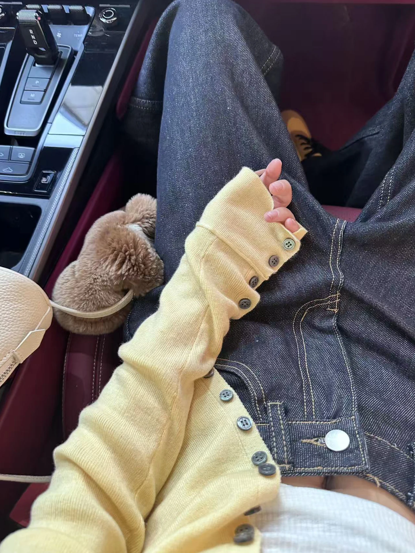 Ранняя осень 2022, корейский женский вязаный свитер, повседневная верхняя одежда, кардиган, длинный свеч, круглая застежка на одной пуговице
Ранняя осень 2022, корейский женский вязаный свитер, повседневная верхняя одежда, кардиган, длинный свеч, круглая застежка на одной пуговице