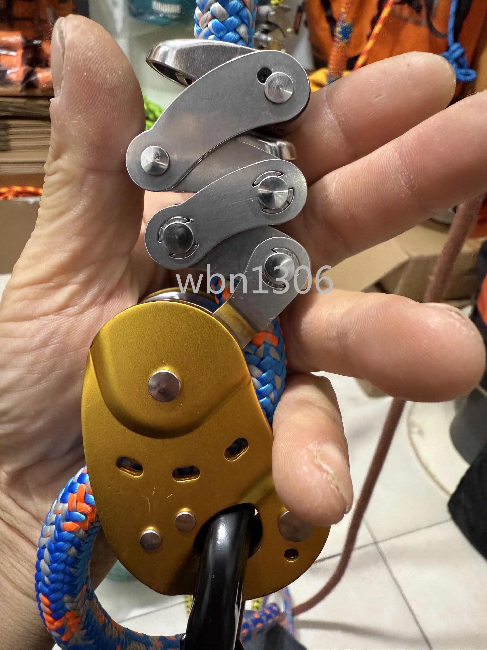 Mango string grab rope air conditioner installation high altitude work companion
Mango string grab rope air conditioner installation high altitude work companion