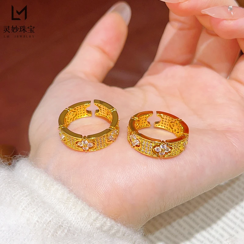 9999 24K real gold hollow white diamond four-leaf clover ring full of stars lucky grass flower ring light luxury gift girlfriend 
9999 24K real gold hollow white diamond four-leaf clover ring full of stars lucky grass flower ring light luxury gift girlfriend