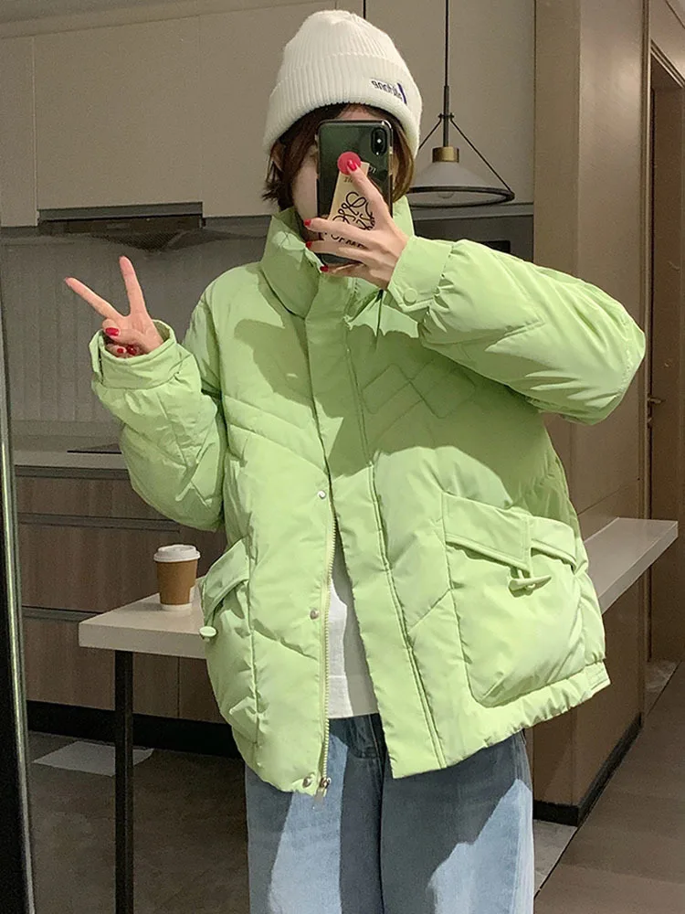 2023 Winter New Fashion Cotton Jacket Women Short Casual Warm Solid Coat Female Korean Thick Chic Sweet Down Parkas
2023 Winter New Fashion Cotton Jacket Women Short Casual Warm Solid Coat Female Korean Thick Chic Sweet Down Parkas