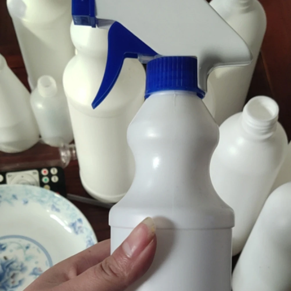 8 Pcs Plastic Bottle Misting Spray Bottles Travel Size Continuous Sprayer Machine Water for Hair
8 Pcs Plastic Bottle Misting Spray Bottles Travel Size Continuous Sprayer Machine Water for Hair