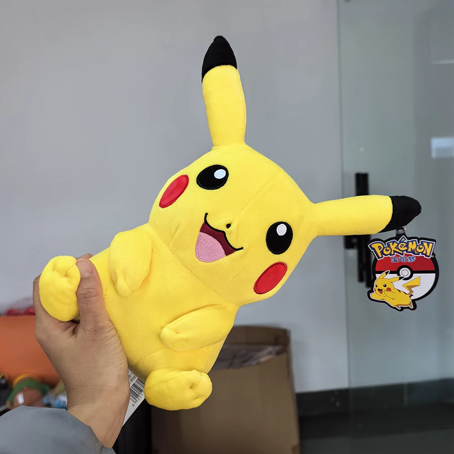 Мягкие игрушки Pokemon Kawaii, 25 см, с изображением Пикачу, милые плюшевые куклы, подарок на день рождения для детей, друзей, мальчиков, украшение для дома
Мягкие игрушки Pokemon Kawaii, 25 см, с изображением Пикачу, милые плюшевые куклы, подарок на день рождения для детей, друзей, мальчиков, украшение для дома