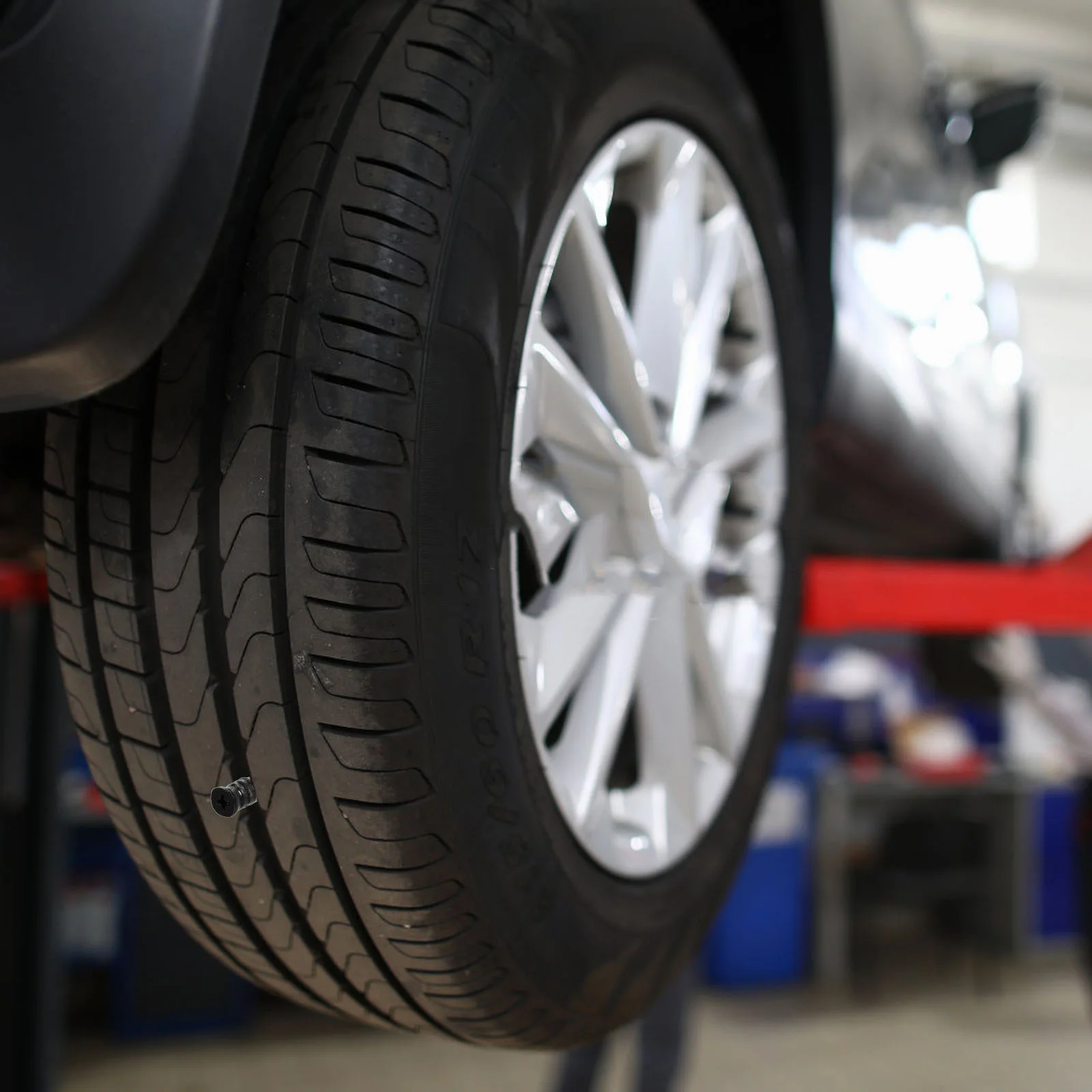 1 Set Of Plug Kit Quick Repair Tool For Car Motorcycle Bike Universal Fit Durable Tire Repair Plugs With Screwdriver Efficient
1 Set Of Plug Kit Quick Repair Tool For Car Motorcycle Bike Universal Fit Durable Tire Repair Plugs With Screwdriver Efficient