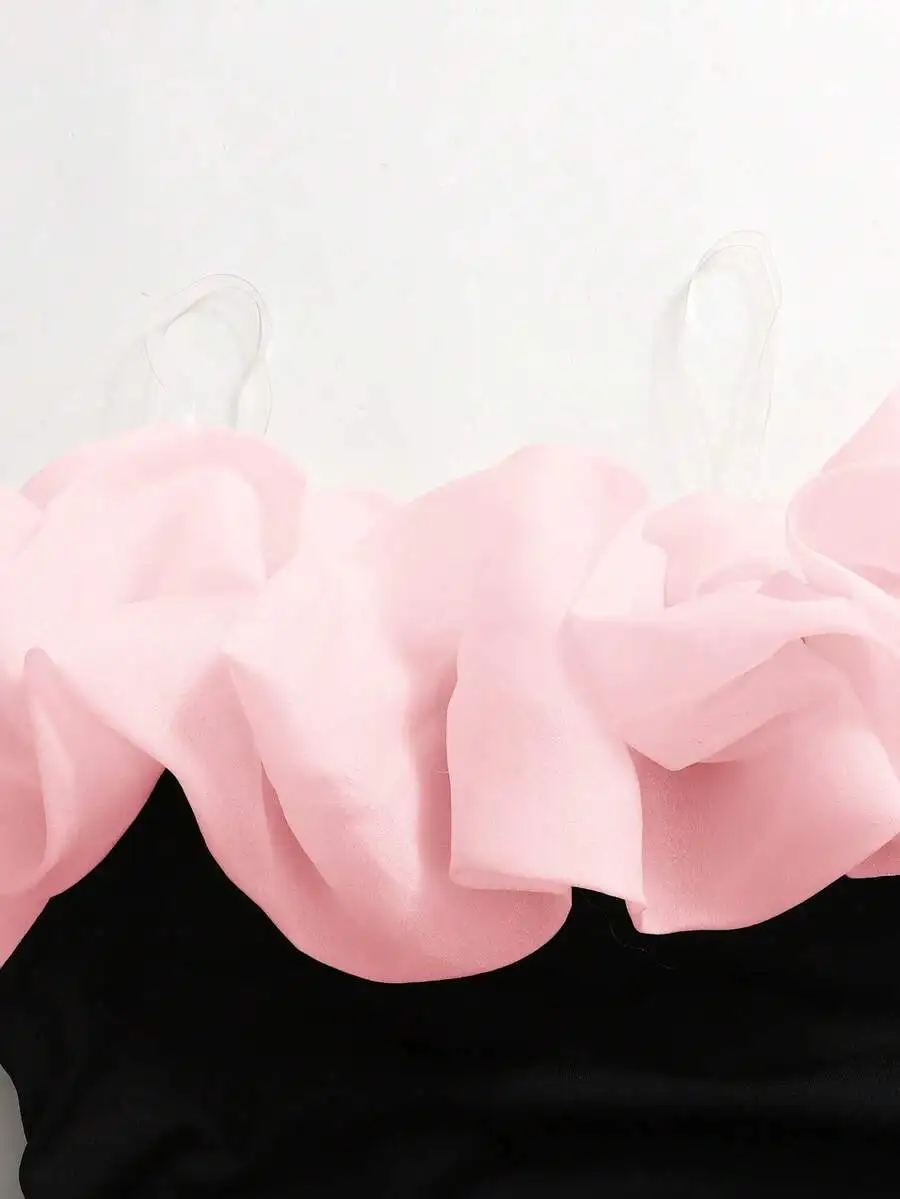 Off-Shoulder Ruched Fitted Party Dress With Exaggerated Ruffle Hem
Off-Shoulder Ruched Fitted Party Dress With Exaggerated Ruffle Hem