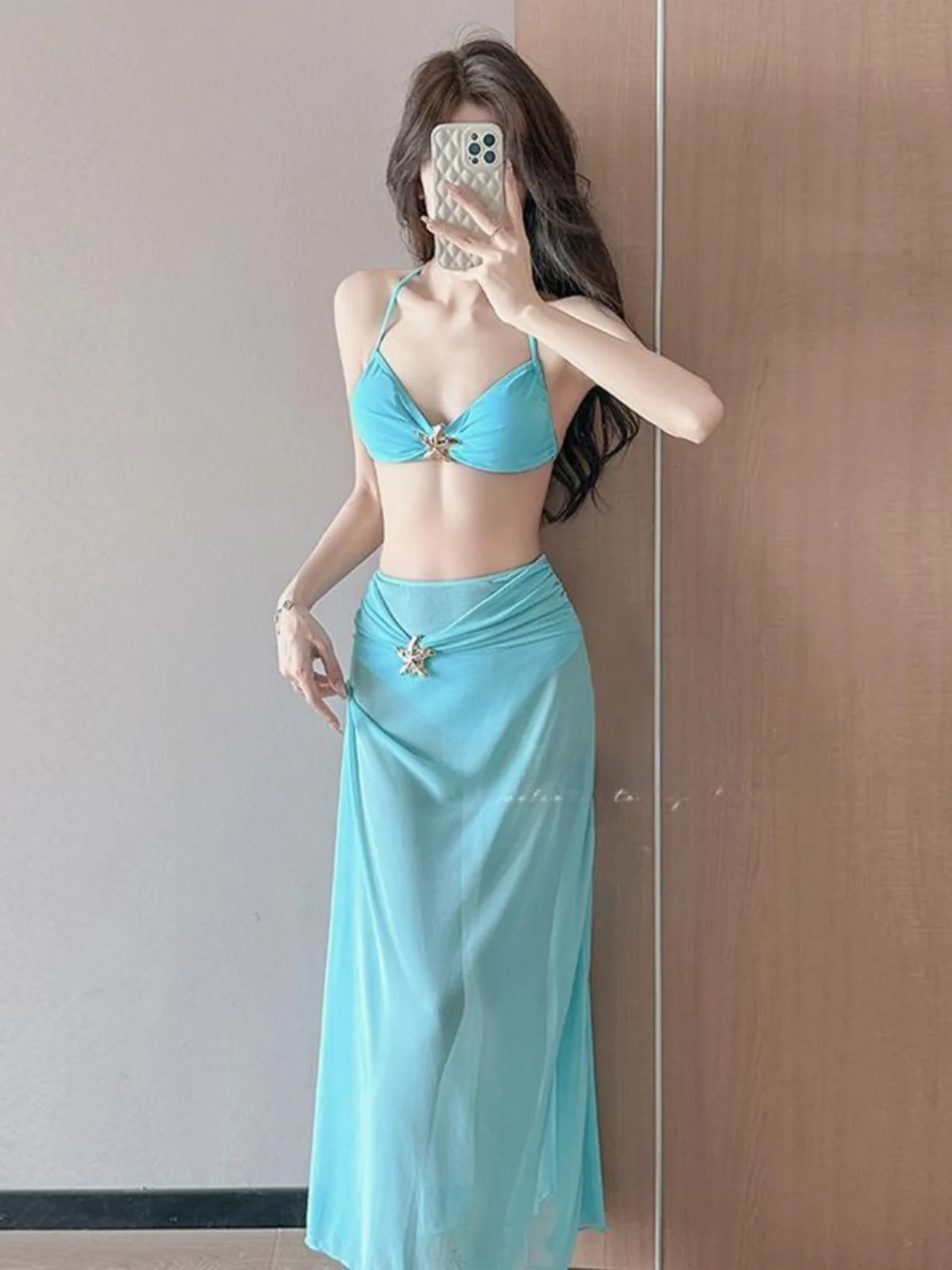 Stunning Women's Bikini Swimsuit Tee-Piece Set Long Skirt Sexy Gathered Small Chest Ideal for Island Vaion And Swimming
Stunning Women's Bikini Swimsuit Tee-Piece Set Long Skirt Sexy Gathered Small Chest Ideal for Island Vaion And Swimming