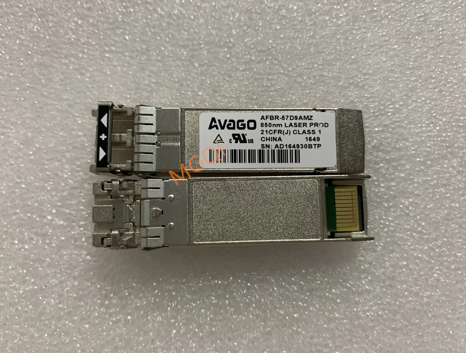AVAGO SFP 8G AFBR-57D9AMZ 8G 0.15KM-850NM SFP+ Multimode Optical Fiber Transceiver/network adapter general purpose module
AVAGO SFP 8G AFBR-57D9AMZ 8G 0.15KM-850NM SFP+ Multimode Optical Fiber Transceiver/network adapter general purpose module