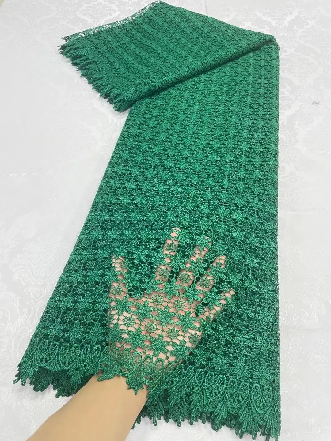 5Yards African Linen Water Soluble Lace Fabric For Women Embroidery Tulle Party Dresses Nigerian Green Net Mesh Cotton Fabric
5Yards African Linen Water Soluble Lace Fabric For Women Embroidery Tulle Party Dresses Nigerian Green Net Mesh Cotton Fabric