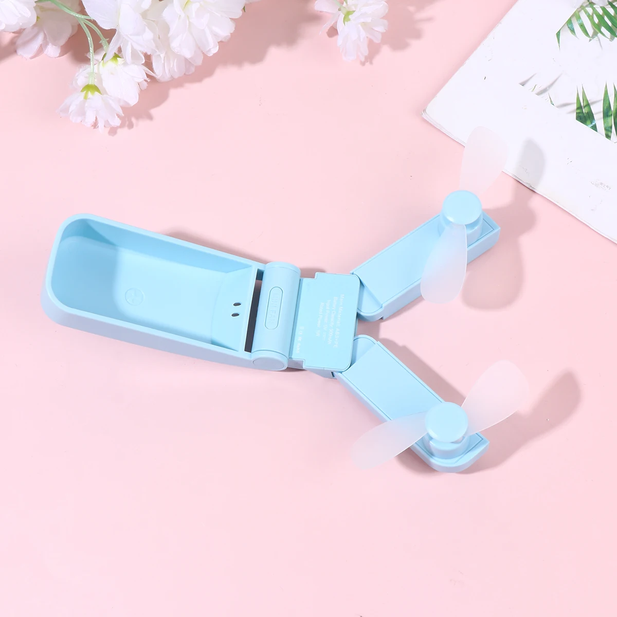 36pcs Mini Fan USB Rechargeable Cooling Desk Fans Foldable Travel Air Double-Headed Usb Fan 2 Modes Lightweight Quiet Mini Size
36pcs Mini Fan USB Rechargeable Cooling Desk Fans Foldable Travel Air Double-Headed Usb Fan 2 Modes Lightweight Quiet Mini Size
