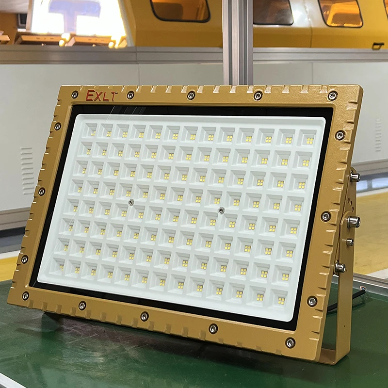 200W ATEX Explosion-Proof LED Floodlight IP65 Rating 200W LED Explosion-Proof Lamps 200W LED Flood Light with High Efficiency
200W ATEX Explosion-Proof LED Floodlight IP65 Rating 200W LED Explosion-Proof Lamps 200W LED Flood Light with High Efficiency