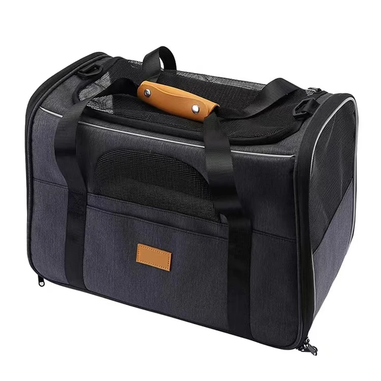 Wholesale Comfortable Cat Carrier Pet Travel Carrier Bag With Safety Zippers Foldable Bowl for Small Medium Cats Dogs Puppies
Wholesale Comfortable Cat Carrier Pet Travel Carrier Bag With Safety Zippers Foldable Bowl for Small Medium Cats Dogs Puppies