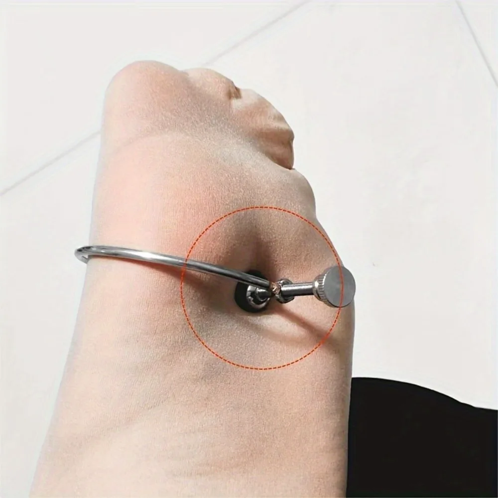 Портативный массажер для акупунктурных точек на пальцах и суставах, регулируемый, из нержавеющей стали, серебристый цвет
Портативный массажер для акупунктурных точек на пальцах и суставах, регулируемый, из нержавеющей стали, серебристый цвет