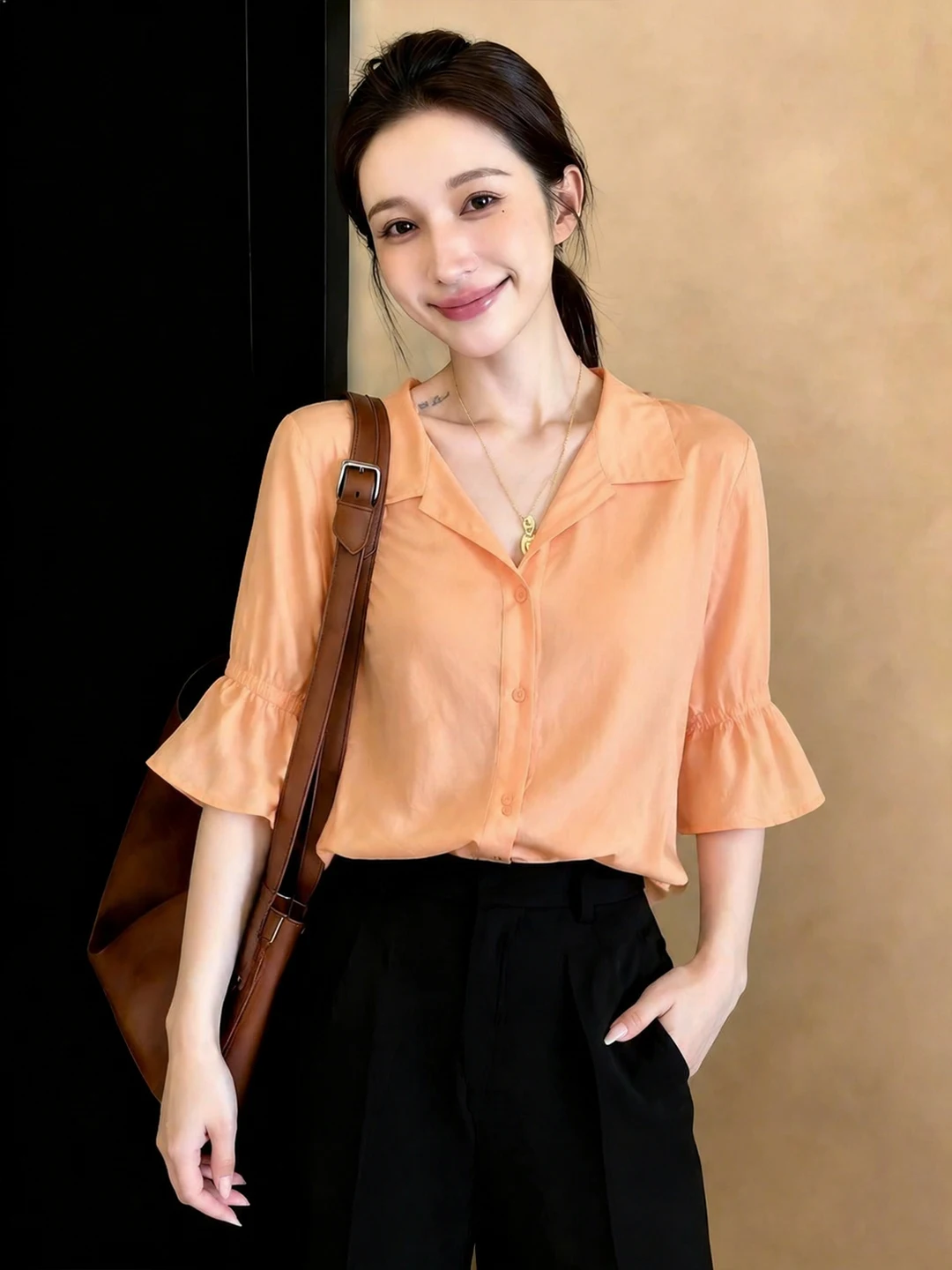 Fashionable Korean Style Pure Color Shirt Button up Design Ageless Single Row Button Elegant Versatile Silk Top for Women
Fashionable Korean Style Pure Color Shirt Button up Design Ageless Single Row Button Elegant Versatile Silk Top for Women