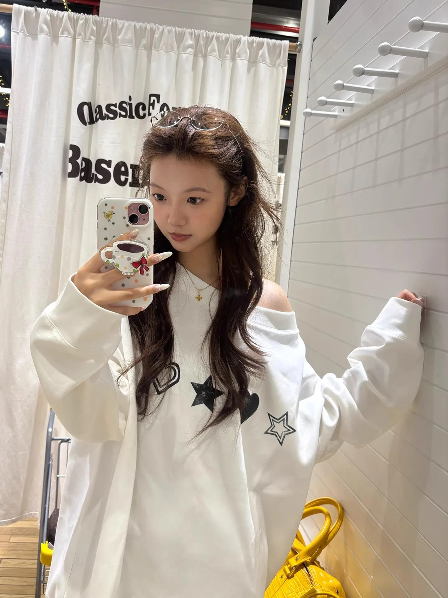 American Retro Star Print Oversized Hoodie Women's Autumn Winter Loose Slimming Casual Loose Outerwear Comfortable Streetwear
American Retro Star Print Oversized Hoodie Women's Autumn Winter Loose Slimming Casual Loose Outerwear Comfortable Streetwear