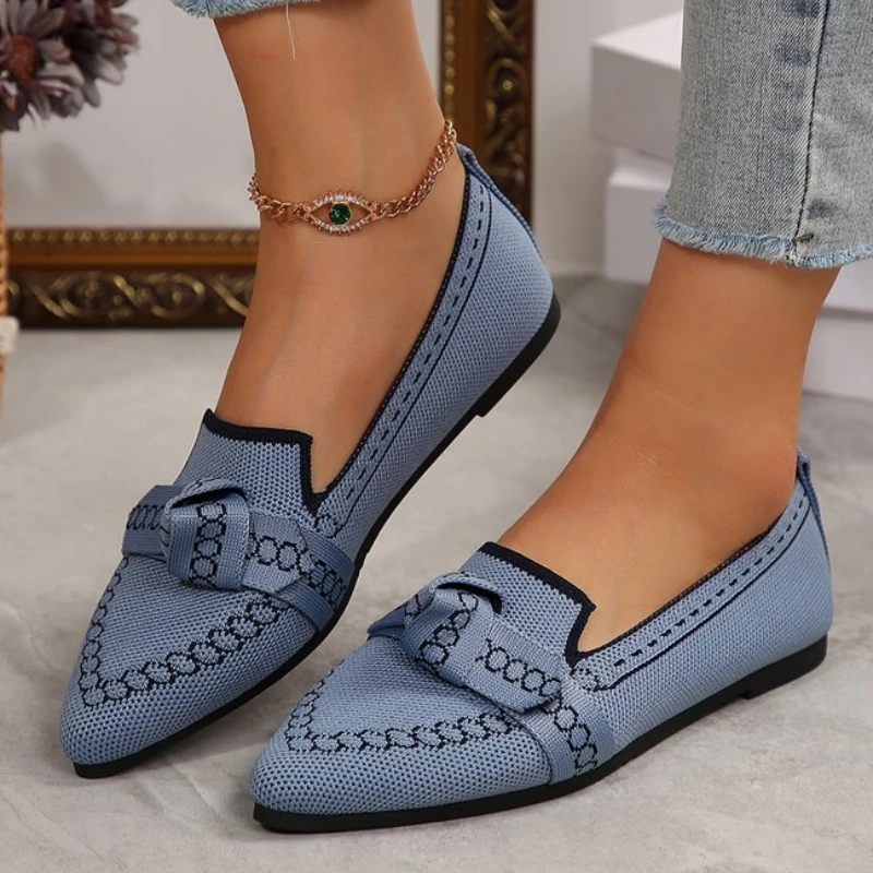 Women Flat Shoes New Women Slip on Breathable Comfortable Casual Pointed Toe Walking Lightweight Loafers Spring Shoes for Women
Women Flat Shoes New Women Slip on Breathable Comfortable Casual Pointed Toe Walking Lightweight Loafers Spring Shoes for Women