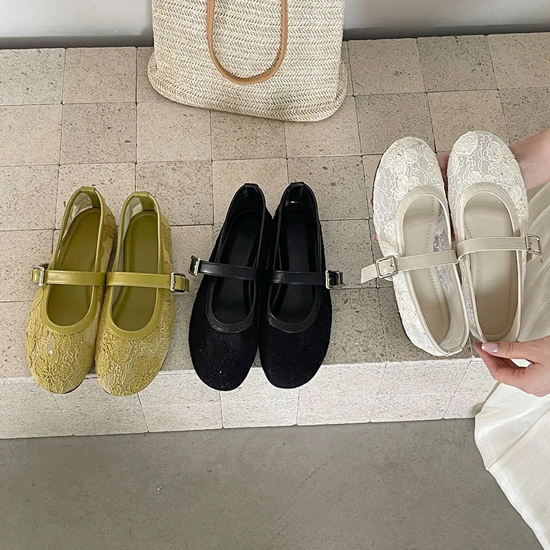 New Female Embroidered Footwear Round Toe Women Flat With Shoes Fashion Buckle Strap Ladies Mary Janes Flats Lolita Shoes
New Female Embroidered Footwear Round Toe Women Flat With Shoes Fashion Buckle Strap Ladies Mary Janes Flats Lolita Shoes