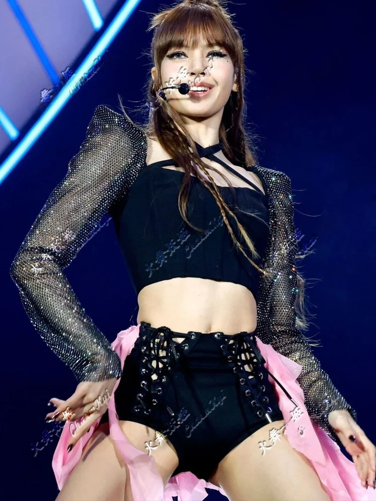 Lisa Shiny Diamond Stage Performance Outfit Kpop Group Female Team Sparkling Drill Costume Set Traditional Chinese ...
Lisa Shiny Diamond Stage Performance Outfit Kpop Group Female Team Sparkling Drill Costume Set Traditional Chinese ...