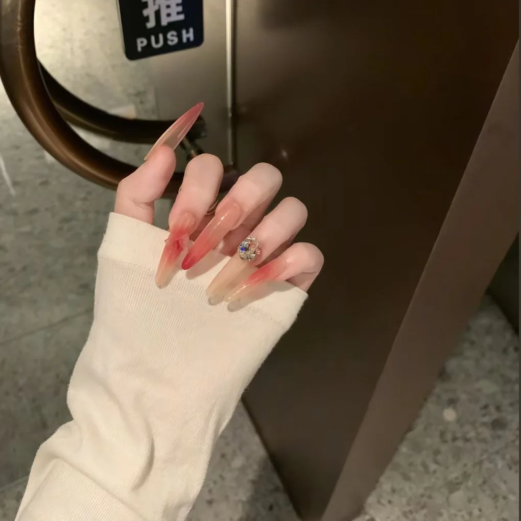 10pcs Handmade Long Stiletto Press On Nails Nude Pink French Gradient 3D Carving Flower Design Fake Nails Wearable Spice Girls
10pcs Handmade Long Stiletto Press On Nails Nude Pink French Gradient 3D Carving Flower Design Fake Nails Wearable Spice Girls