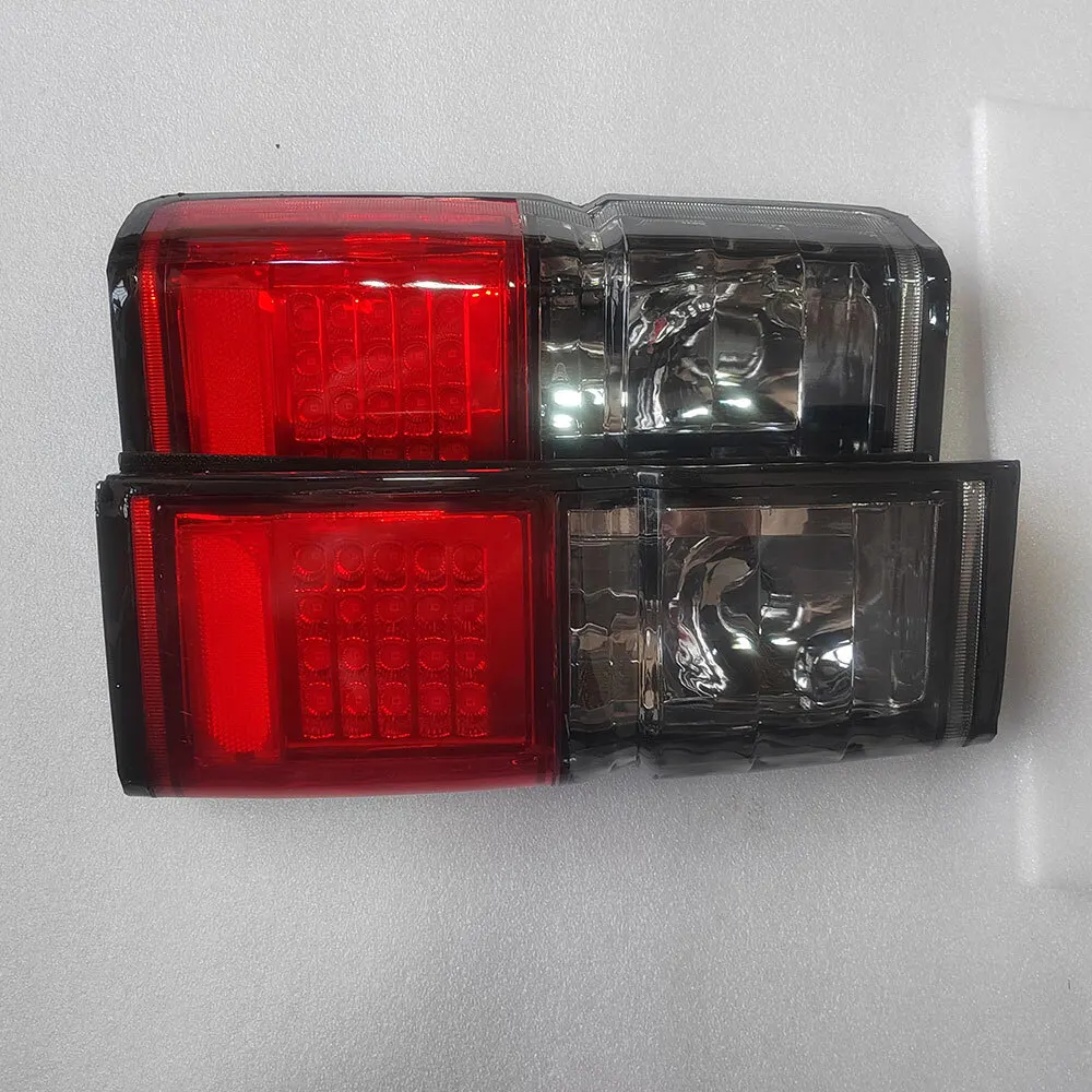 A Pair LED Brake Light For Nissan Jeep Terrano D21of Crystal White and Smoked Color 1987 to 1995
A Pair LED Brake Light For Nissan Jeep Terrano D21of Crystal White and Smoked Color 1987 to 1995