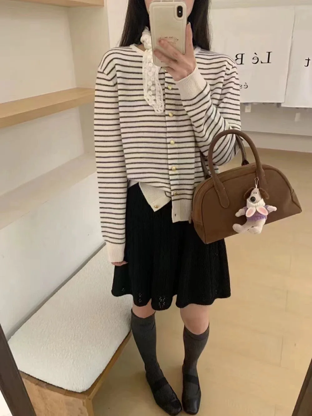 Women's pure cashmere striped round neck cardigan autumn thin long sleeve knit jacket short top
Women's pure cashmere striped round neck cardigan autumn thin long sleeve knit jacket short top