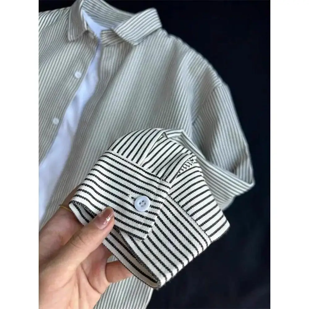 Men's Long Sleeve Striped Shirt Vintage American Style Base Layer Design Couple's Open Cardigan Outerwear Breathable Polyester
Men's Long Sleeve Striped Shirt Vintage American Style Base Layer Design Couple's Open Cardigan Outerwear Breathable Polyester