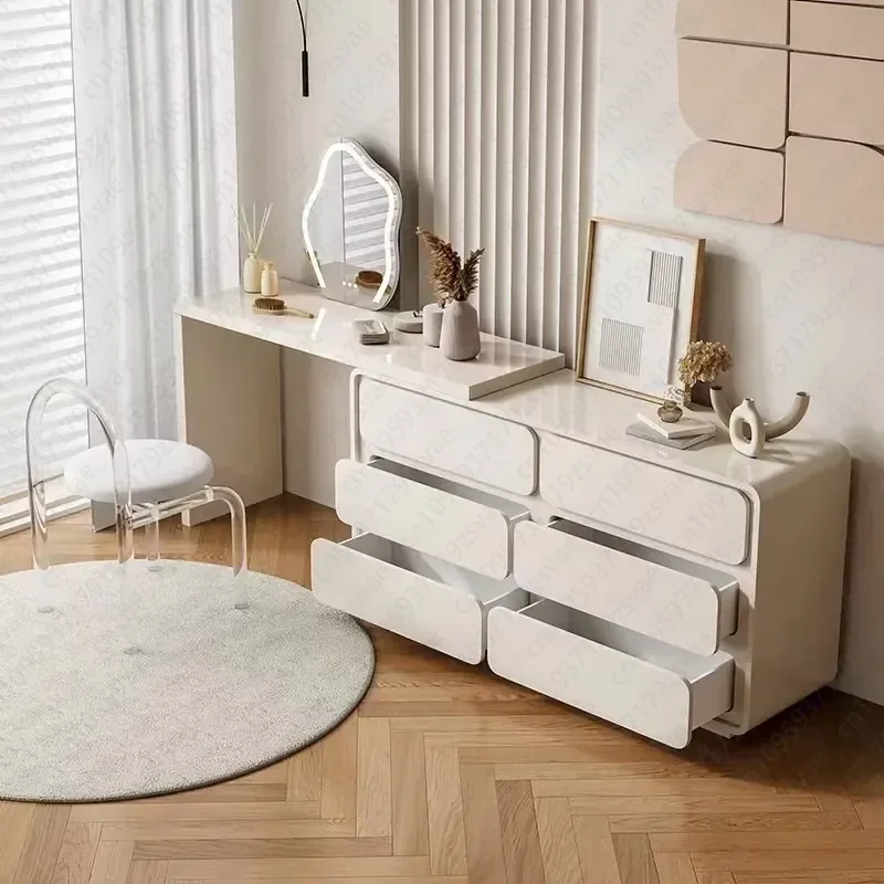 Highlight Mirror Minimalist Design, Sturdy Square Legs, Anti-dump Design, Easy To Assemble, Suitable for Small Apartment
Highlight Mirror Minimalist Design, Sturdy Square Legs, Anti-dump Design, Easy To Assemble, Suitable for Small Apartment