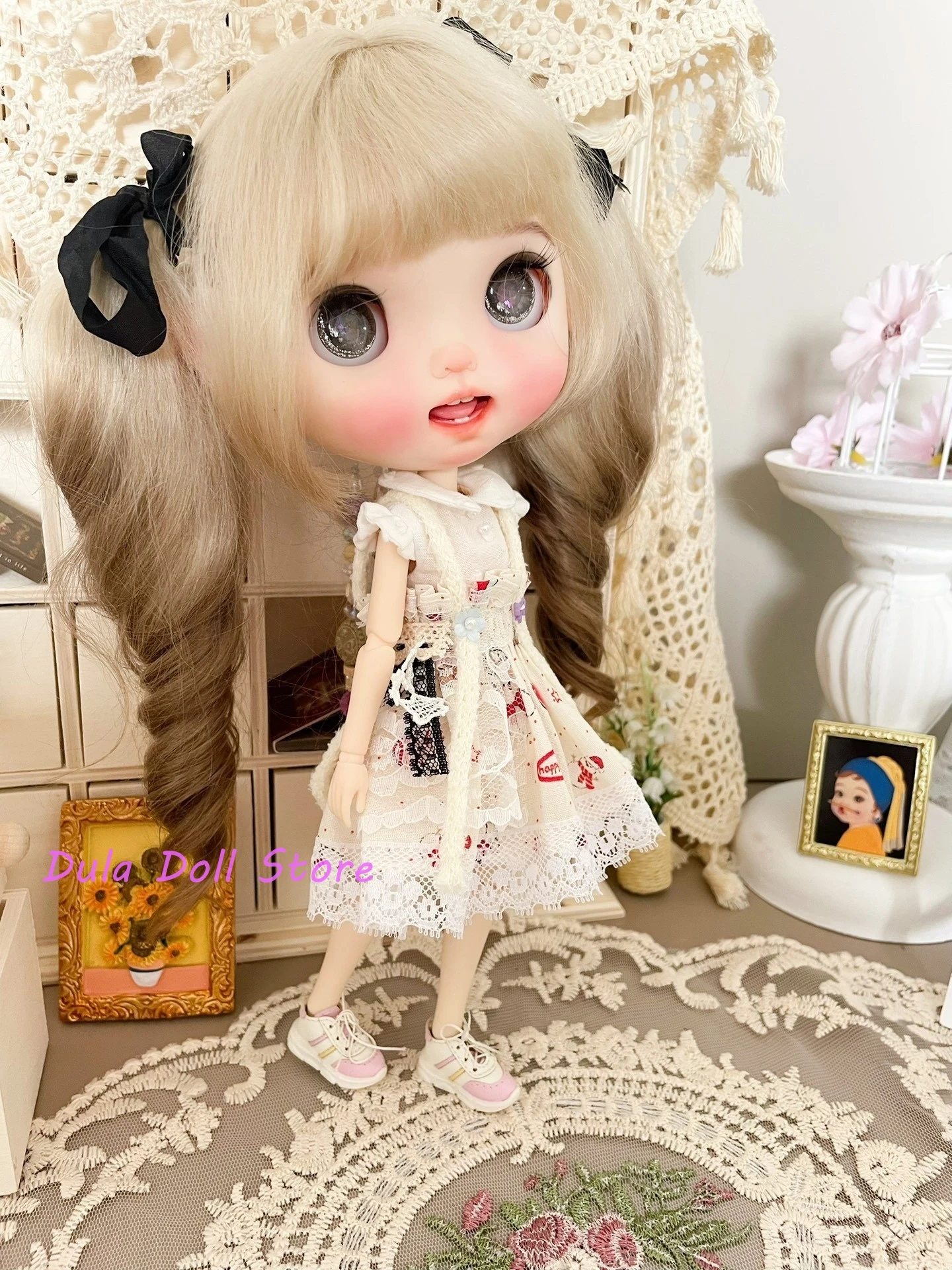 Dula Doll Clothes for Blythe Light-colored cute style series slip dress doll set ob24 ob22 Diandian Azone JerryB 1/6 Bjd Doll
Dula Doll Clothes for Blythe Light-colored cute style series slip dress doll set ob24 ob22 Diandian Azone JerryB 1/6 Bjd Doll