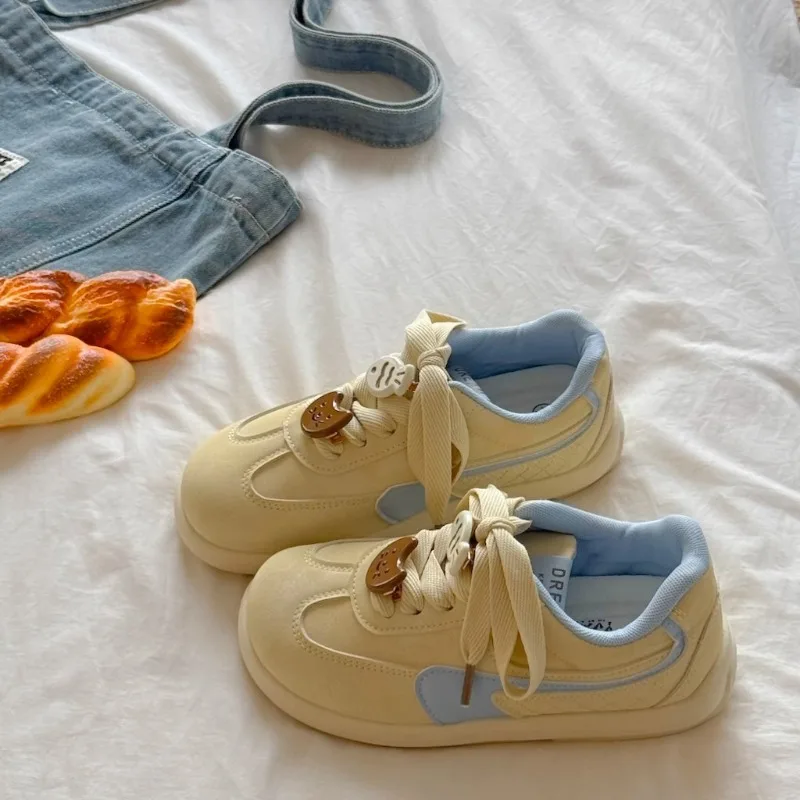 Women's Retro Samba Sneakers Ladies Casual Training Shoes Female Flats Skate Footwear Comfortable Tennis Shoes Vintage Designer
Women's Retro Samba Sneakers Ladies Casual Training Shoes Female Flats Skate Footwear Comfortable Tennis Shoes Vintage Designer