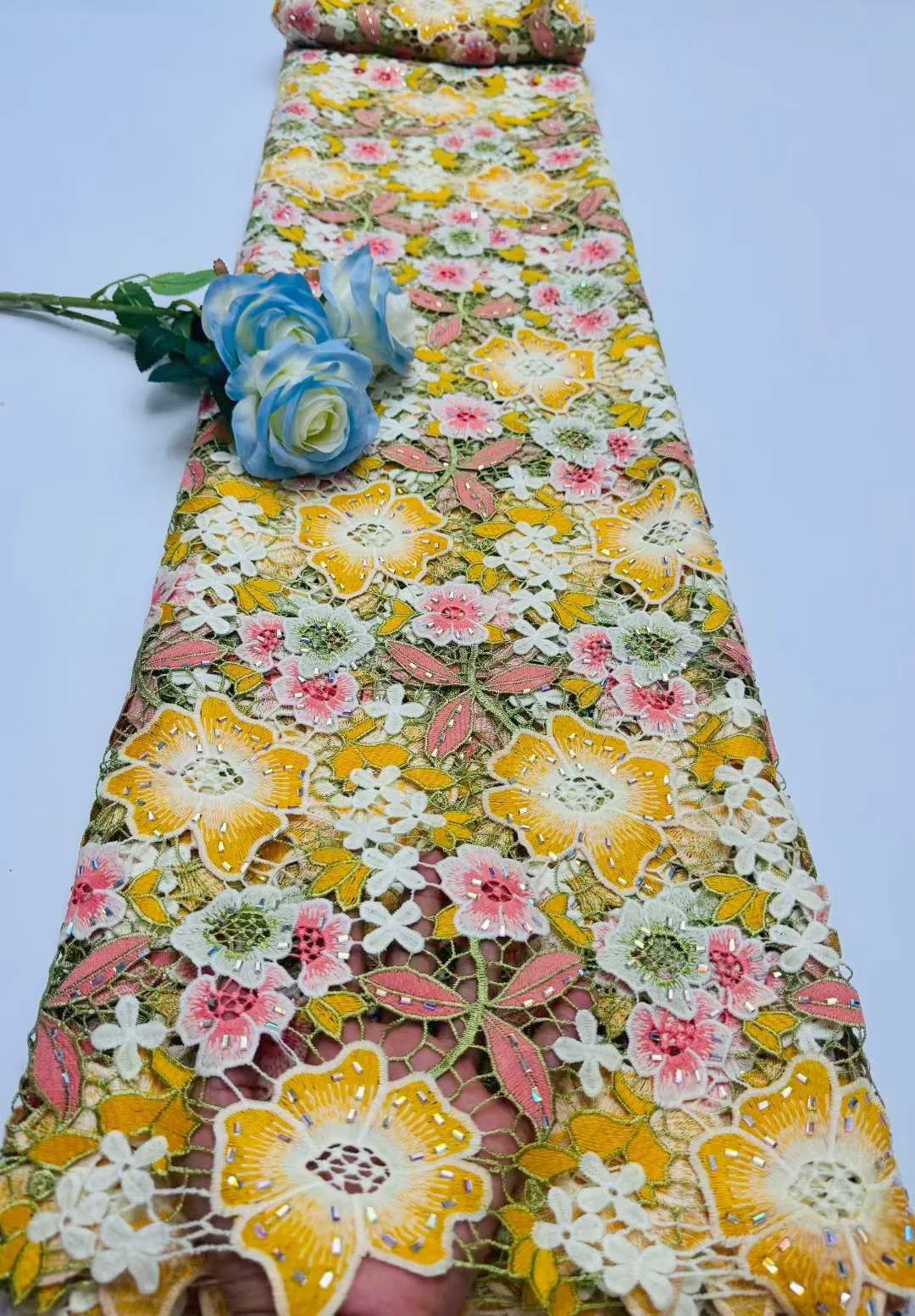 Latest lace materials for Nigerian 3D Embroidered Water Soluble Lace Fabric African Guipure Cord 2026 Women's Party Dresses
Latest lace materials for Nigerian 3D Embroidered Water Soluble Lace Fabric African Guipure Cord 2026 Women's Party Dresses