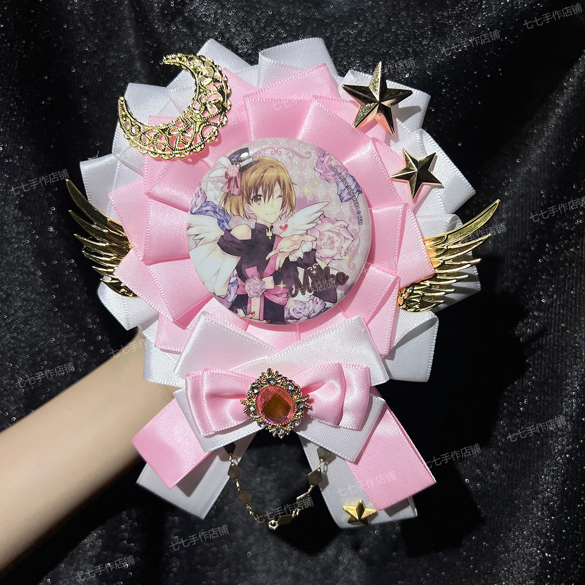 Квадратический элемент, значок, розетка, дисплей товаров, заполняющая сумка ita, украшение, лента, аниме, косплей, поделки, гаджет в стиле Лолиты
Квадратический элемент, значок, розетка, дисплей товаров, заполняющая сумка ita, украшение, лента, аниме, косплей, поделки, гаджет в стиле Лолиты