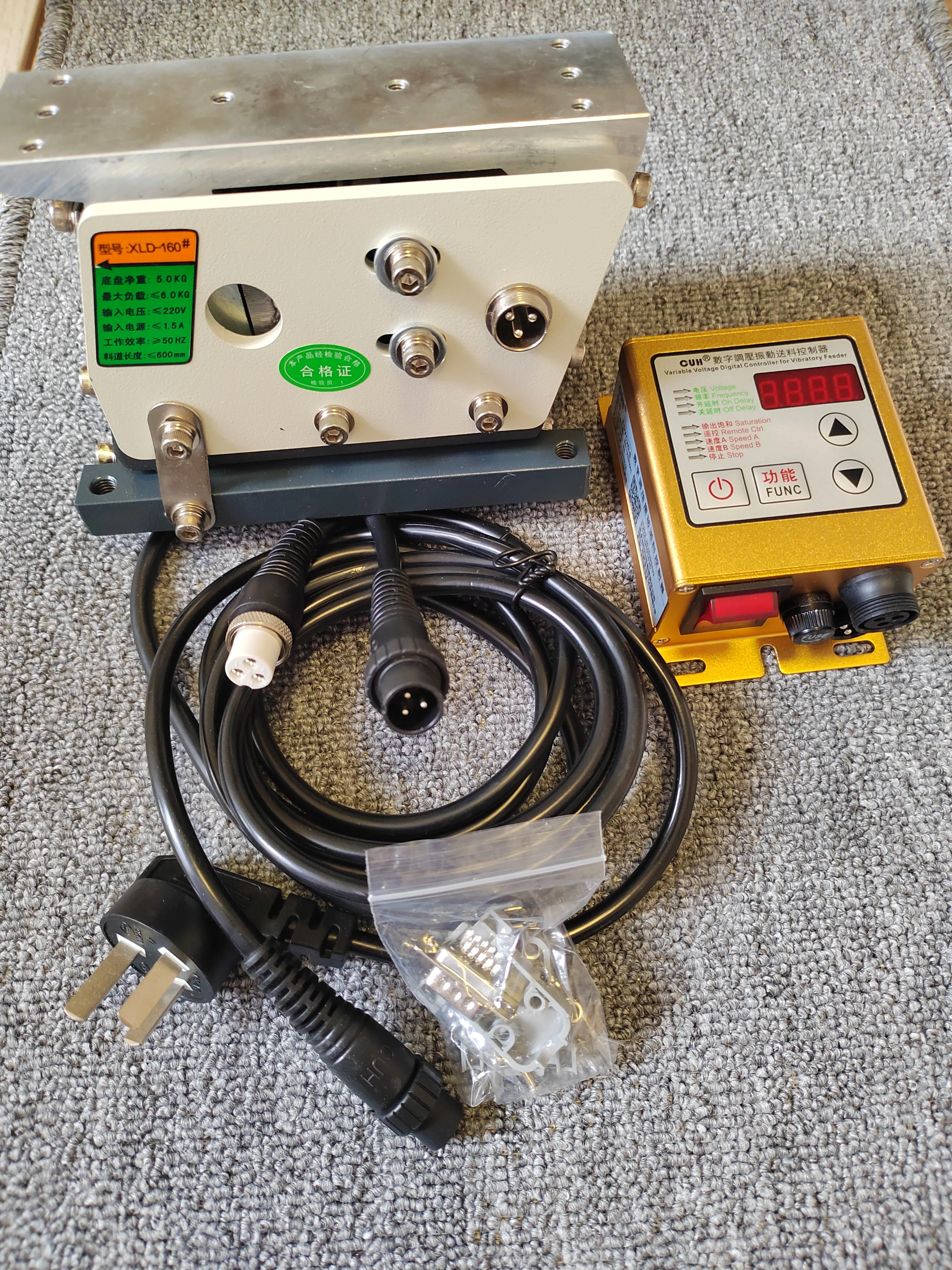 WXPZ HD-60-80-100-140-160-190# Vibrating Direct Vibrating and Horizontal Vibrating Feeder Linear Vibration Feeder 20-S
WXPZ HD-60-80-100-140-160-190# Vibrating Direct Vibrating and Horizontal Vibrating Feeder Linear Vibration Feeder 20-S