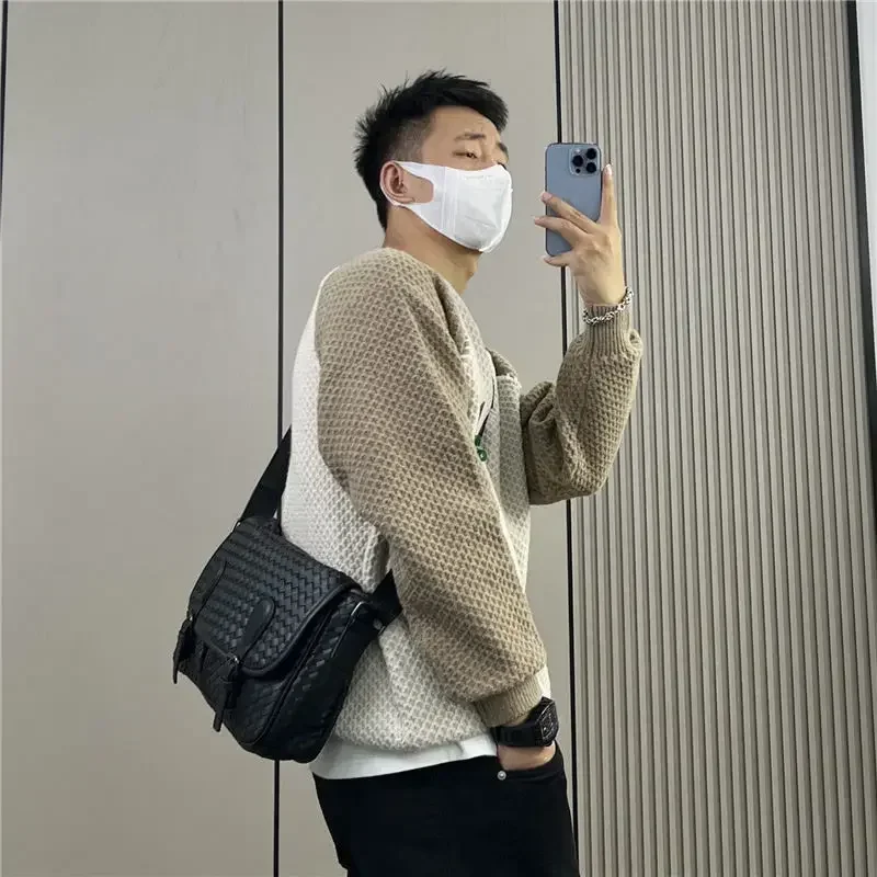 Round Collar Knitted Sweaters for Men Loose Fit High Quality Knitwear Crewneck Pullover Man Y2k Aesthetic Korean Style Harajuku
Round Collar Knitted Sweaters for Men Loose Fit High Quality Knitwear Crewneck Pullover Man Y2k Aesthetic Korean Style Harajuku