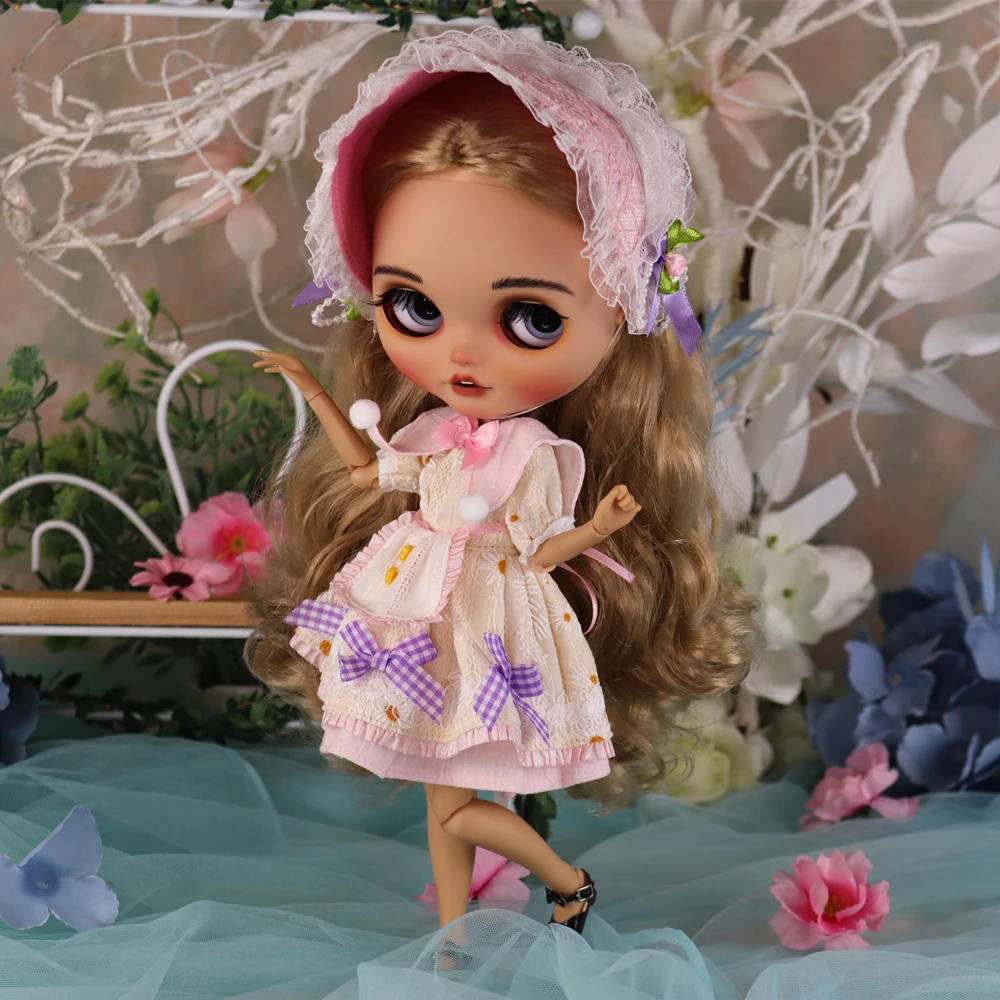 ICY DBS Blyth Doll 30cm Cottagecore Girl Tan Skin Matte Face Bunny Teeth Doll with Clothes & Shoes Girl Festival Birthday Gifts
ICY DBS Blyth Doll 30cm Cottagecore Girl Tan Skin Matte Face Bunny Teeth Doll with Clothes & Shoes Girl Festival Birthday Gifts