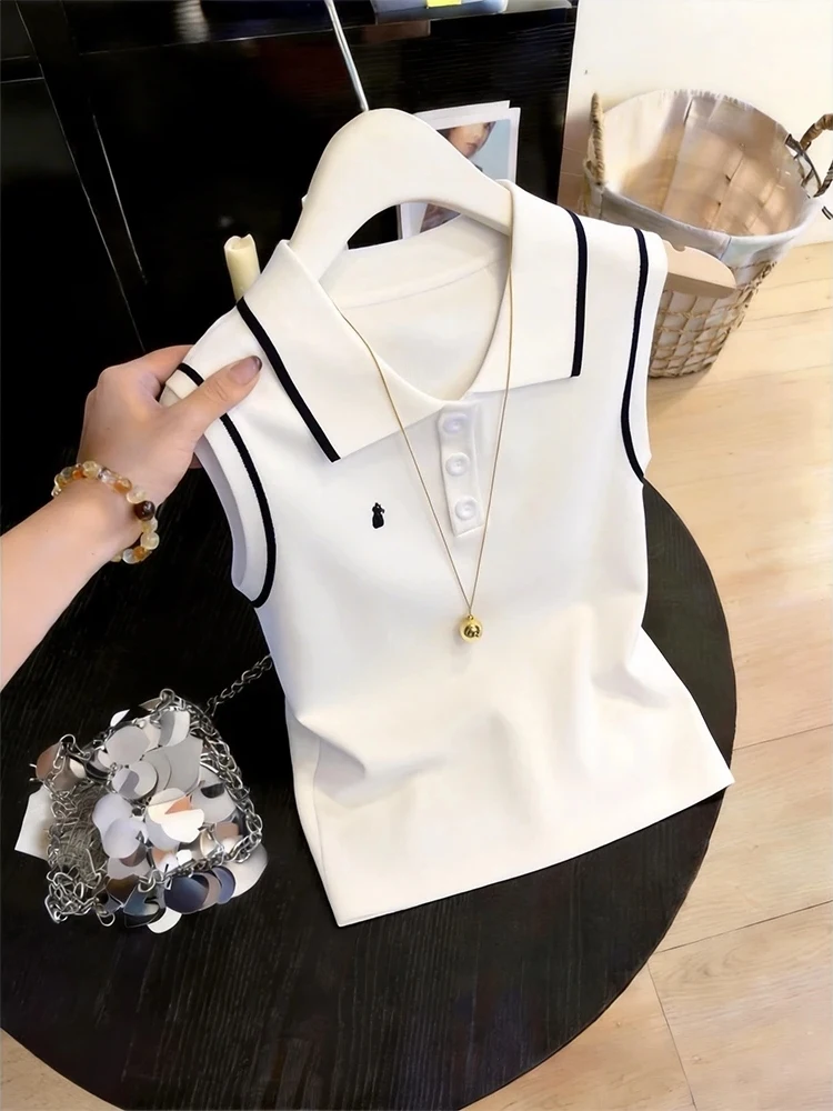 Slim Fit Collar Tank Top Women Summer Thin Sleeveless Base Shirt Korean Style Breathable Comfortable Knitted Inner Wear
Slim Fit Collar Tank Top Women Summer Thin Sleeveless Base Shirt Korean Style Breathable Comfortable Knitted Inner Wear