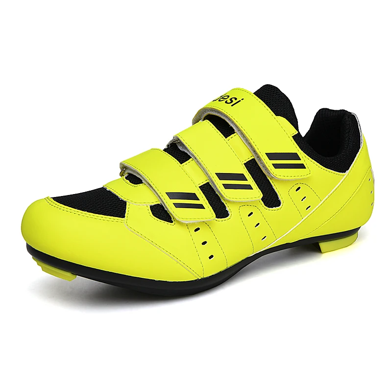 A pair of youth all-season leather cycling shoes, comfortable and wear-resistant bicycle shoes, sizes 37-46,ADN-25007-2-1
A pair of youth all-season leather cycling shoes, comfortable and wear-resistant bicycle shoes, sizes 37-46,ADN-25007-2-1