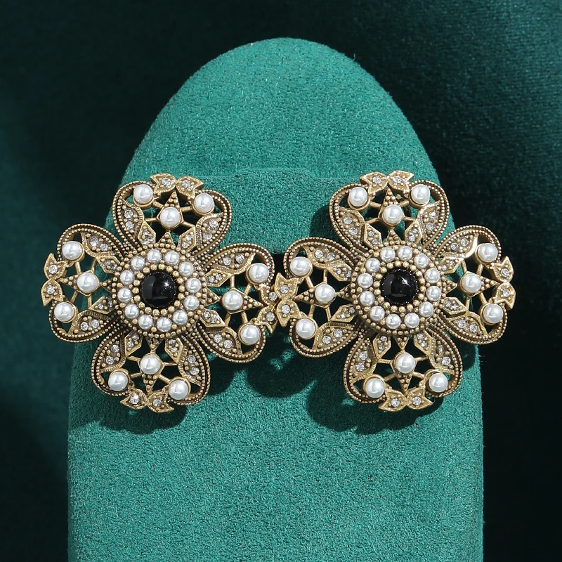 Vintage Black Agate Pearl Flower Studs Earring Gold Color Woman Trend 2026 Valentine Day Gift Luxury Quality Trendy Jewelry New
Vintage Black Agate Pearl Flower Studs Earring Gold Color Woman Trend 2026 Valentine Day Gift Luxury Quality Trendy Jewelry New