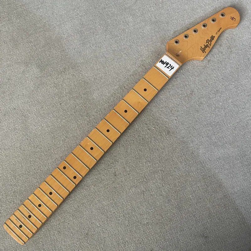 MN924 Genuine HB ST 22-Fret Guitar Neck Replacement - Vintage Maple DIY Upgrade for Electric Guitar
MN924 Genuine HB ST 22-Fret Guitar Neck Replacement - Vintage Maple DIY Upgrade for Electric Guitar