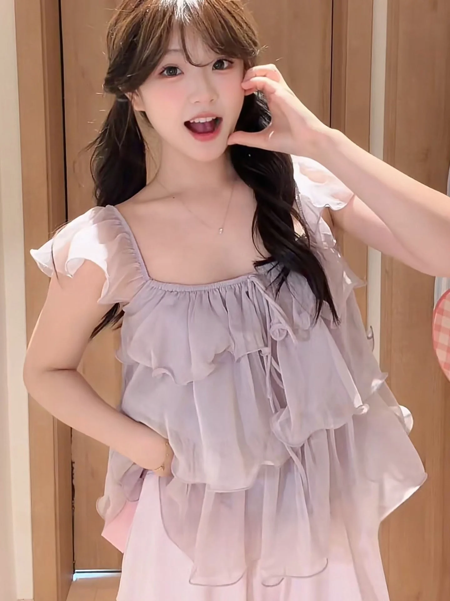 Purple Loose Short Sleeve Shirt Women Summer High Quality Gauze Top Flying Sleeve Hem Slimming Loose Style French Style
Purple Loose Short Sleeve Shirt Women Summer High Quality Gauze Top Flying Sleeve Hem Slimming Loose Style French Style