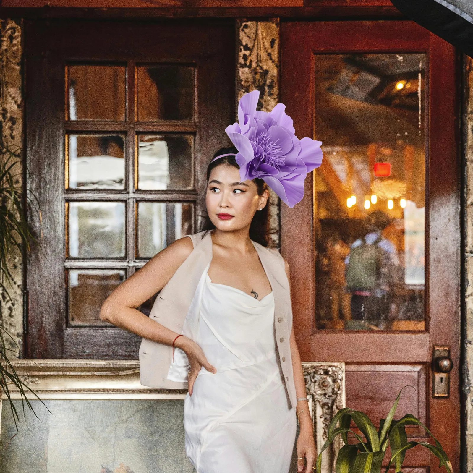 Large Flower Fascinator Headband for Women Elegant Floral Headdress Tea Party Wedding Carnival Statement Hair Ornament Handmade
Large Flower Fascinator Headband for Women Elegant Floral Headdress Tea Party Wedding Carnival Statement Hair Ornament Handmade