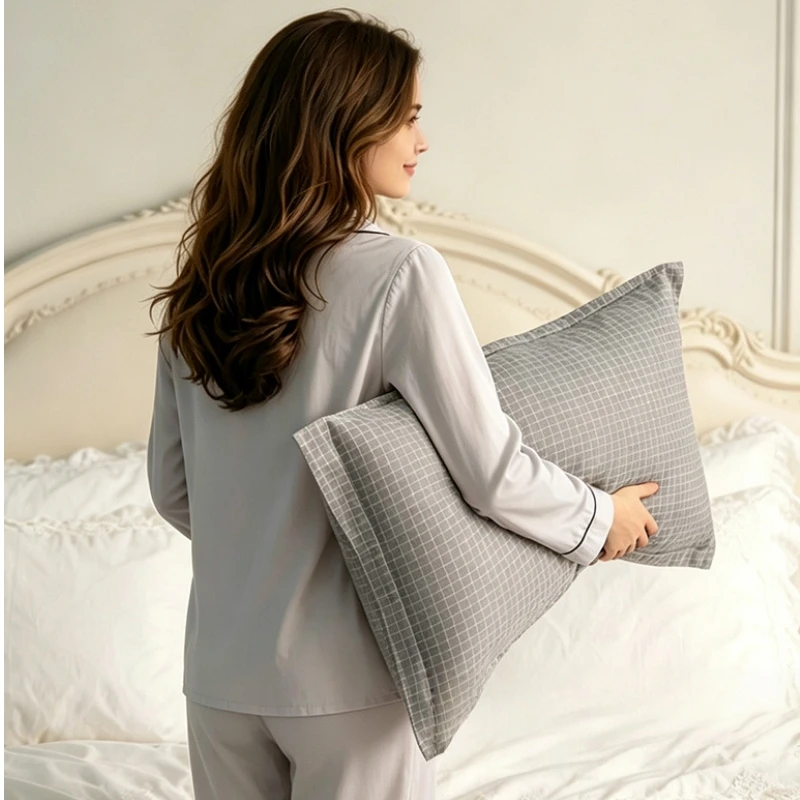 Grounding Pillow case for Better Sleep Natural Health Silver fiber cotton Antibacterial Anti static conductive pillowcase
Grounding Pillow case for Better Sleep Natural Health Silver fiber cotton Antibacterial Anti static conductive pillowcase