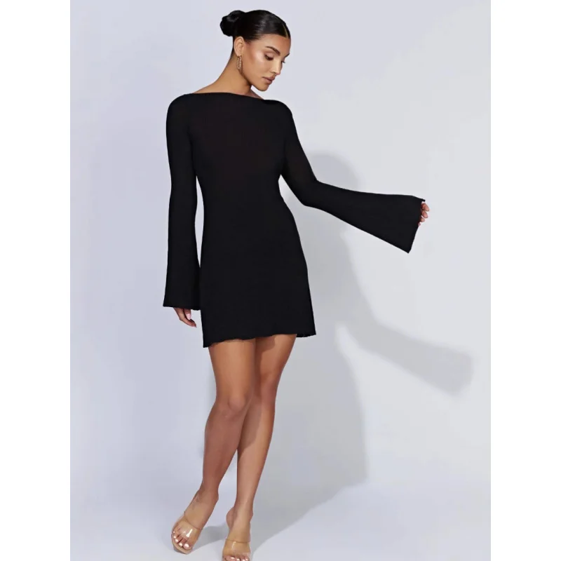 New European - American Style Fashion Elegant Women's Round - Neck Knitted Backless Slim - Fit Short Dress for Casual and Party
New European - American Style Fashion Elegant Women's Round - Neck Knitted Backless Slim - Fit Short Dress for Casual and Party