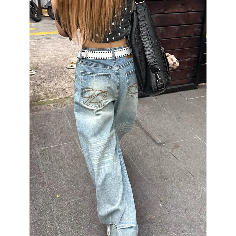 ZHIZOU Vintage Y2k Embroidery Jeans Women Blue High Waist Straight Baggy Denim Trousers American Retro 90s Street Wide Leg Jeans
ZHIZOU Vintage Y2k Embroidery Jeans Women Blue High Waist Straight Baggy Denim Trousers American Retro 90s Street Wide Leg Jeans