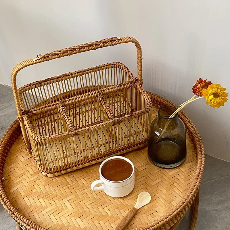 Simple Fruit Baskets Handmade Bamboo Weaving Pastry Tray Hollowed Out Breathable Bread Baskets Multigrid Practical Organize Box
Simple Fruit Baskets Handmade Bamboo Weaving Pastry Tray Hollowed Out Breathable Bread Baskets Multigrid Practical Organize Box