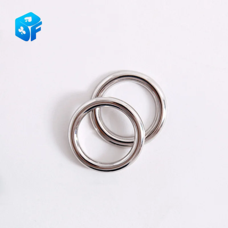 Ellis Ring Magic Tricks Penetrate Vanish Magia Magician Close Up Street Illusions Fun Pass Through Magie, Gimmick Props
Ellis Ring Magic Tricks Penetrate Vanish Magia Magician Close Up Street Illusions Fun Pass Through Magie, Gimmick Props
