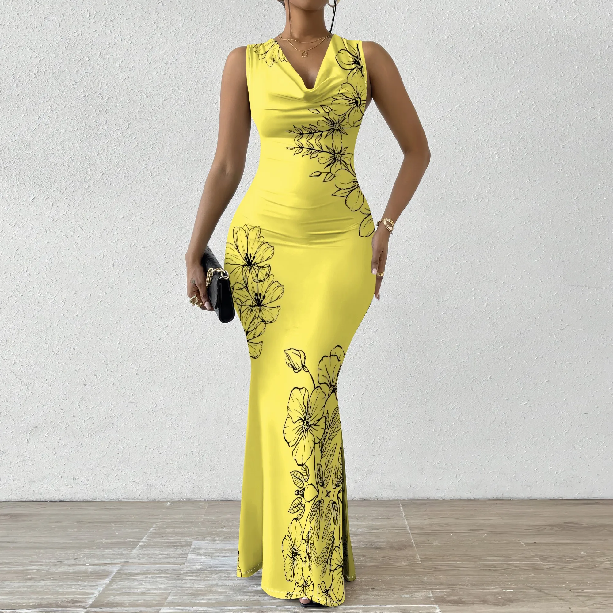 Women's V-Neck Sleeveless Maxi Dress Yellow Black Outline Floral Print Elegant Bodycon Summer Dress
Women's V-Neck Sleeveless Maxi Dress Yellow Black Outline Floral Print Elegant Bodycon Summer Dress