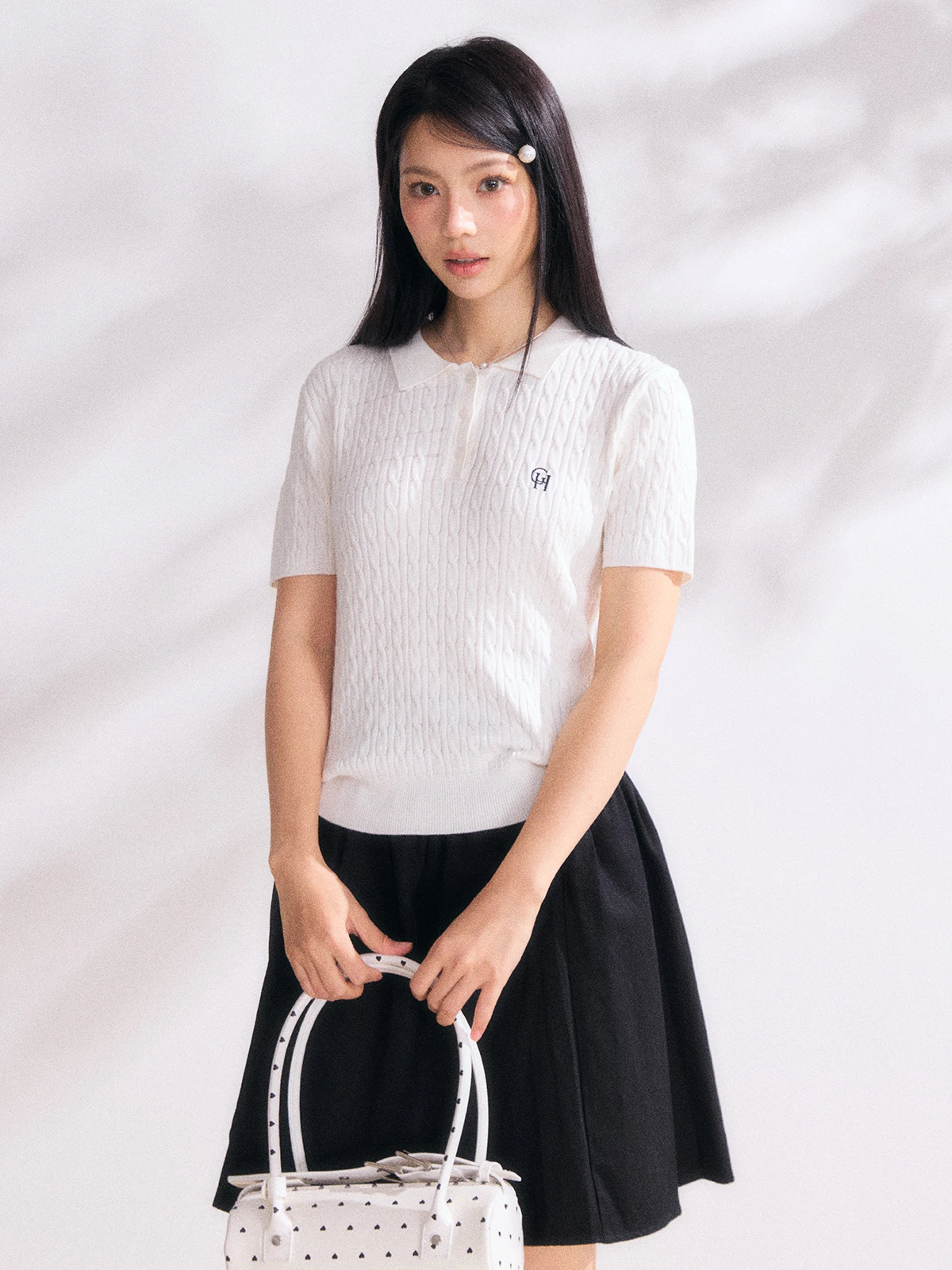 GNEMOAH Preppy Style Knitted Neck Short Sleeve Slim Fit Women's T-Shirt White Cotton Knitwear Casual Spring Fashion
GNEMOAH Preppy Style Knitted Neck Short Sleeve Slim Fit Women's T-Shirt White Cotton Knitwear Casual Spring Fashion
